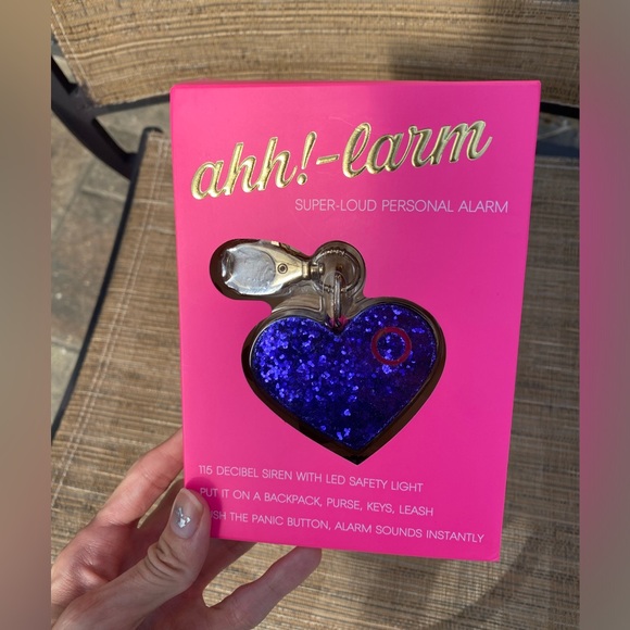 NWT Blingsting Ahh-Larm Purple Glitter Heart 115 Decibel Personal Alarm - Picture 6 of 7